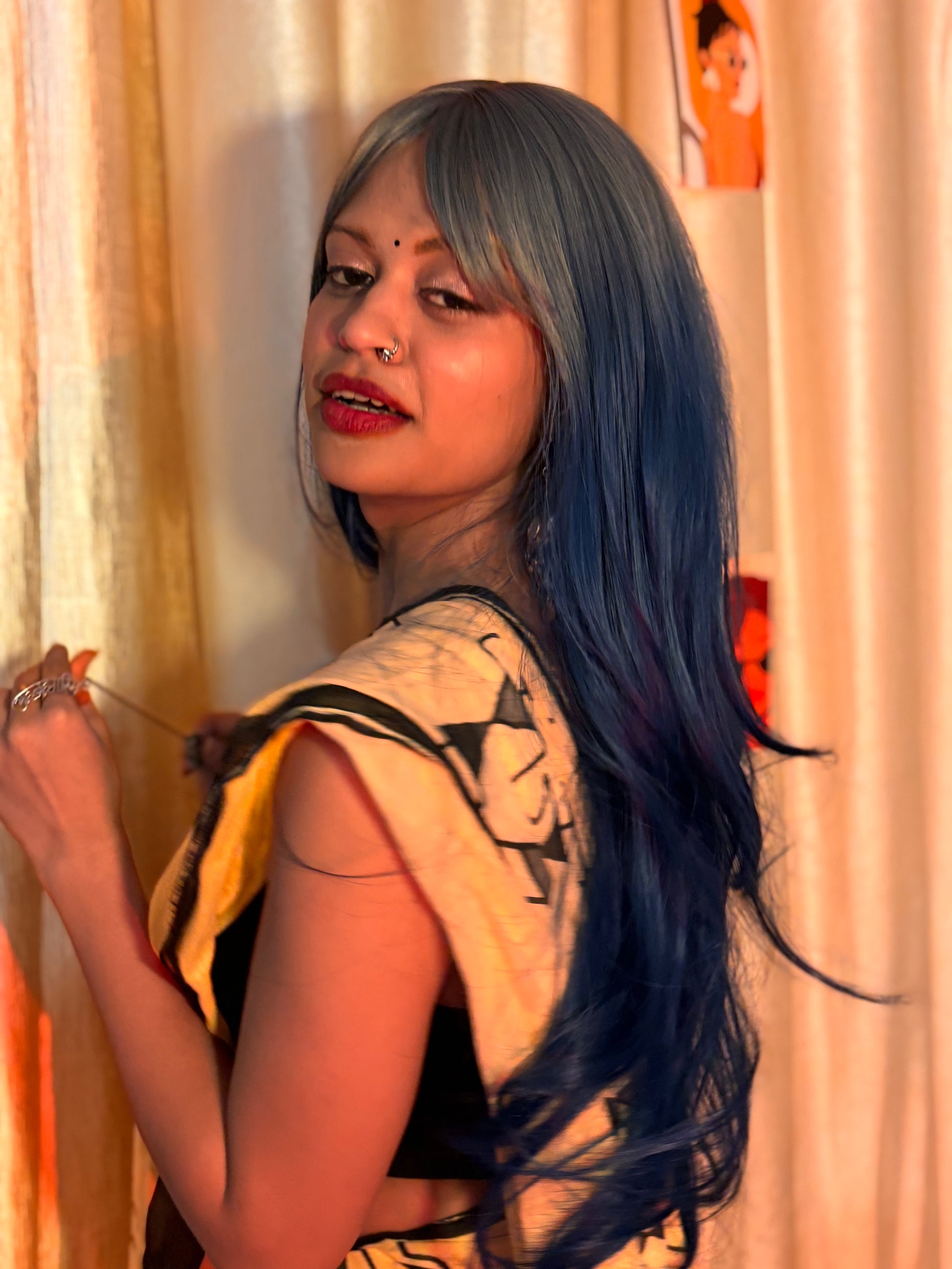 Midweek Rebel – Blue Gradient Wig
